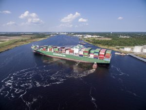 PostPanamaxVessel_PortOfWilmington (5)